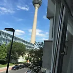 Hafenappartment Mit Rheinblick